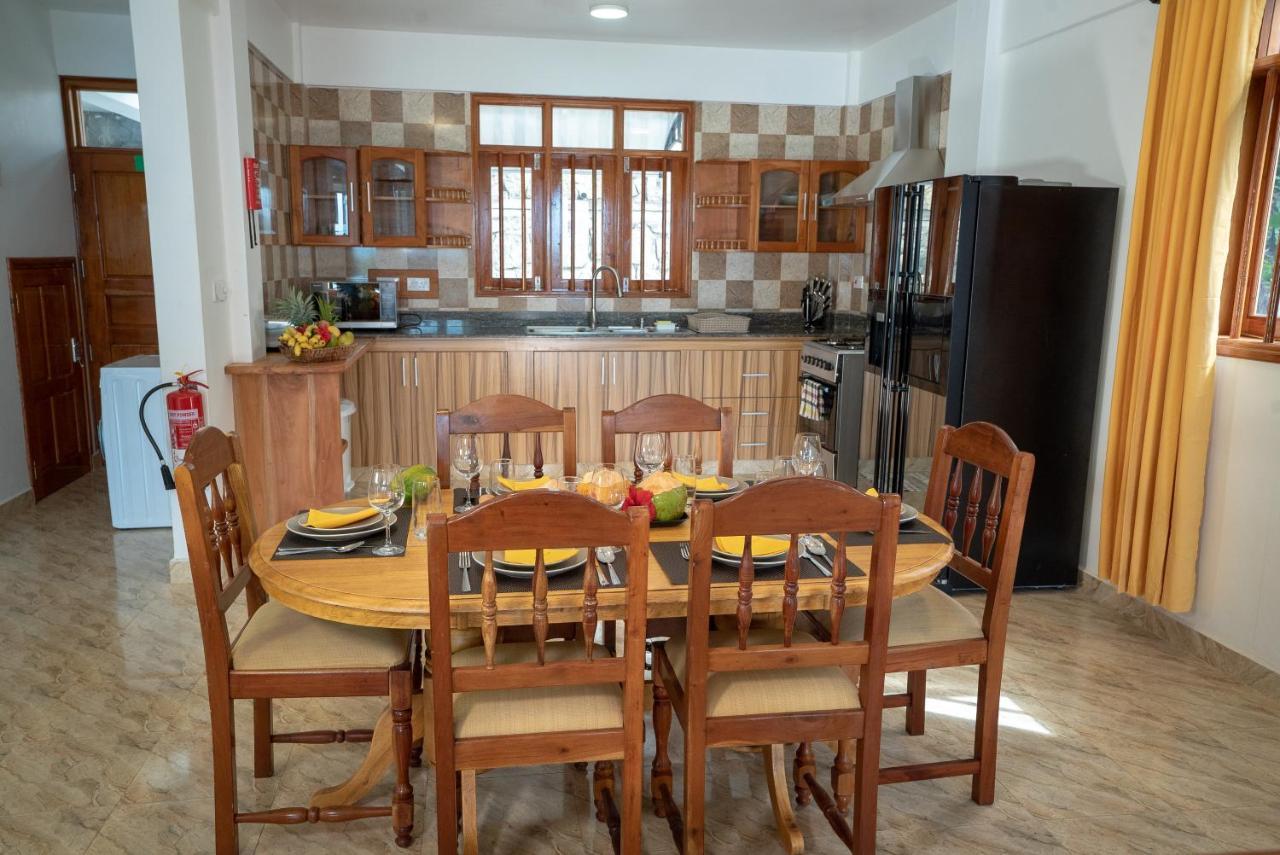 La Belle Residence Self Catering Accommodation Beau Vallon  Exterior foto